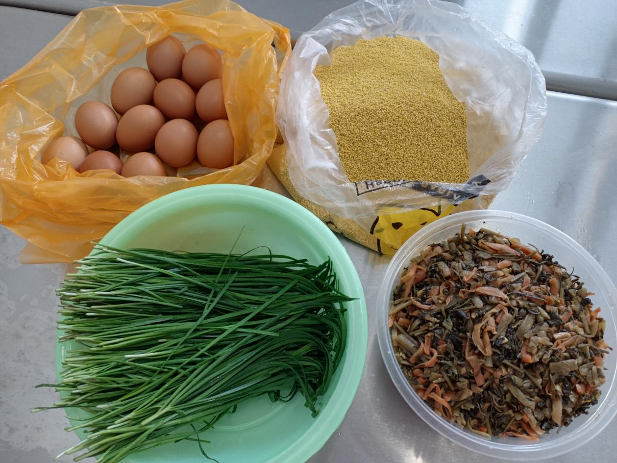 酸菜炒小米.png